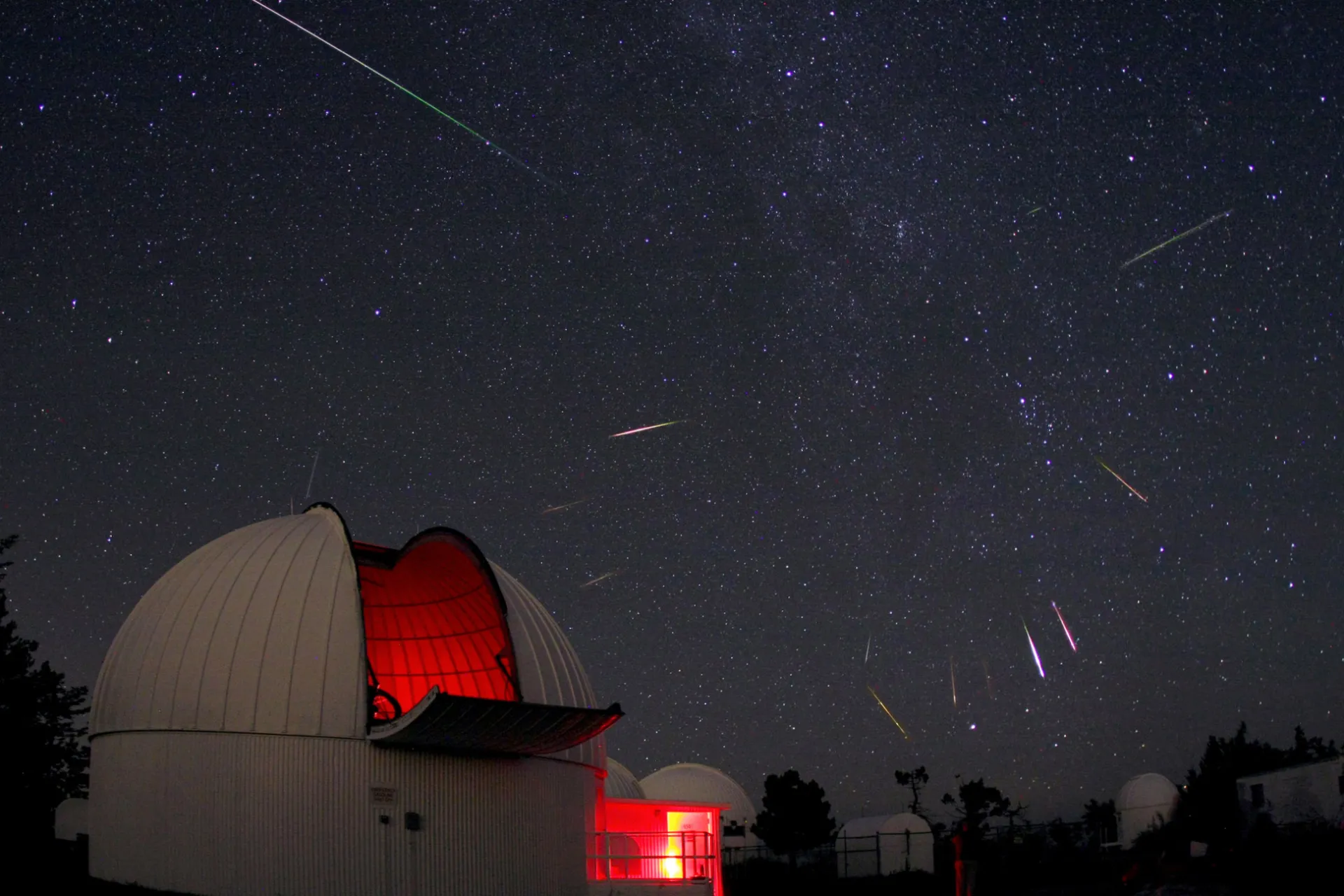 Perseid_Meteor_Shower_2013_radiant