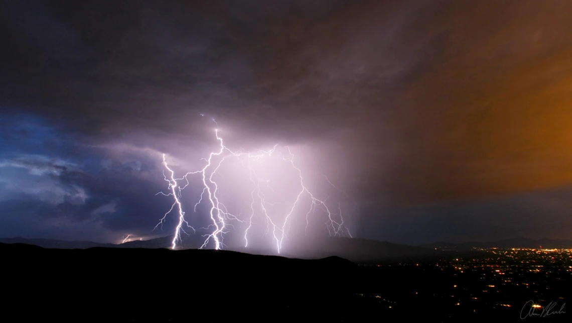 lightning02_aug2012.jpg