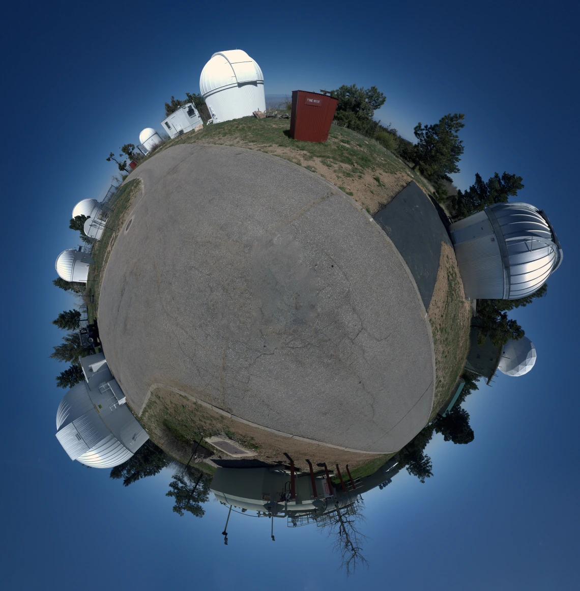 spherical_pano_skycenter._deyoe_3000.jpg